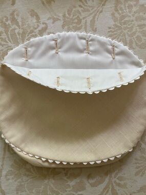 NEW Bermuda Bag Cover Cream White with White Scallop Piping 4 Button Vintage
